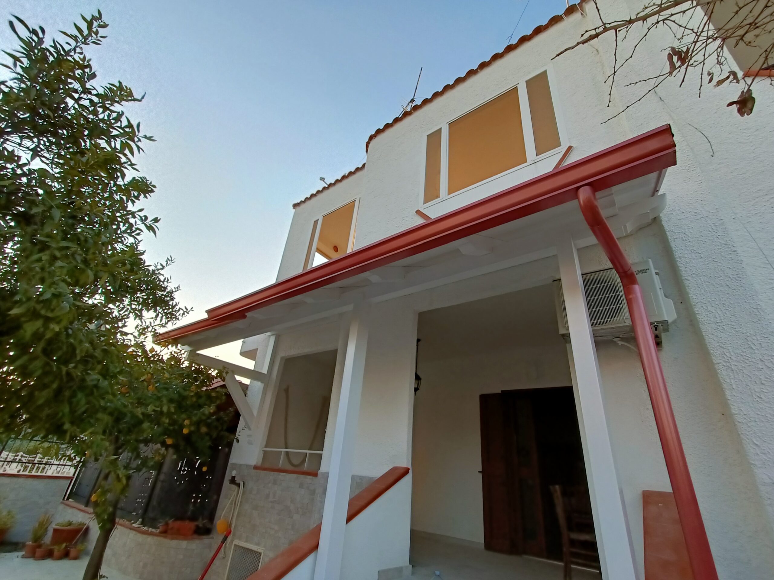 Porticati Strutture in legno STRUTTURE IN LEGNO FRATELLI MIGLIONICO a San Giovanni Rotondo