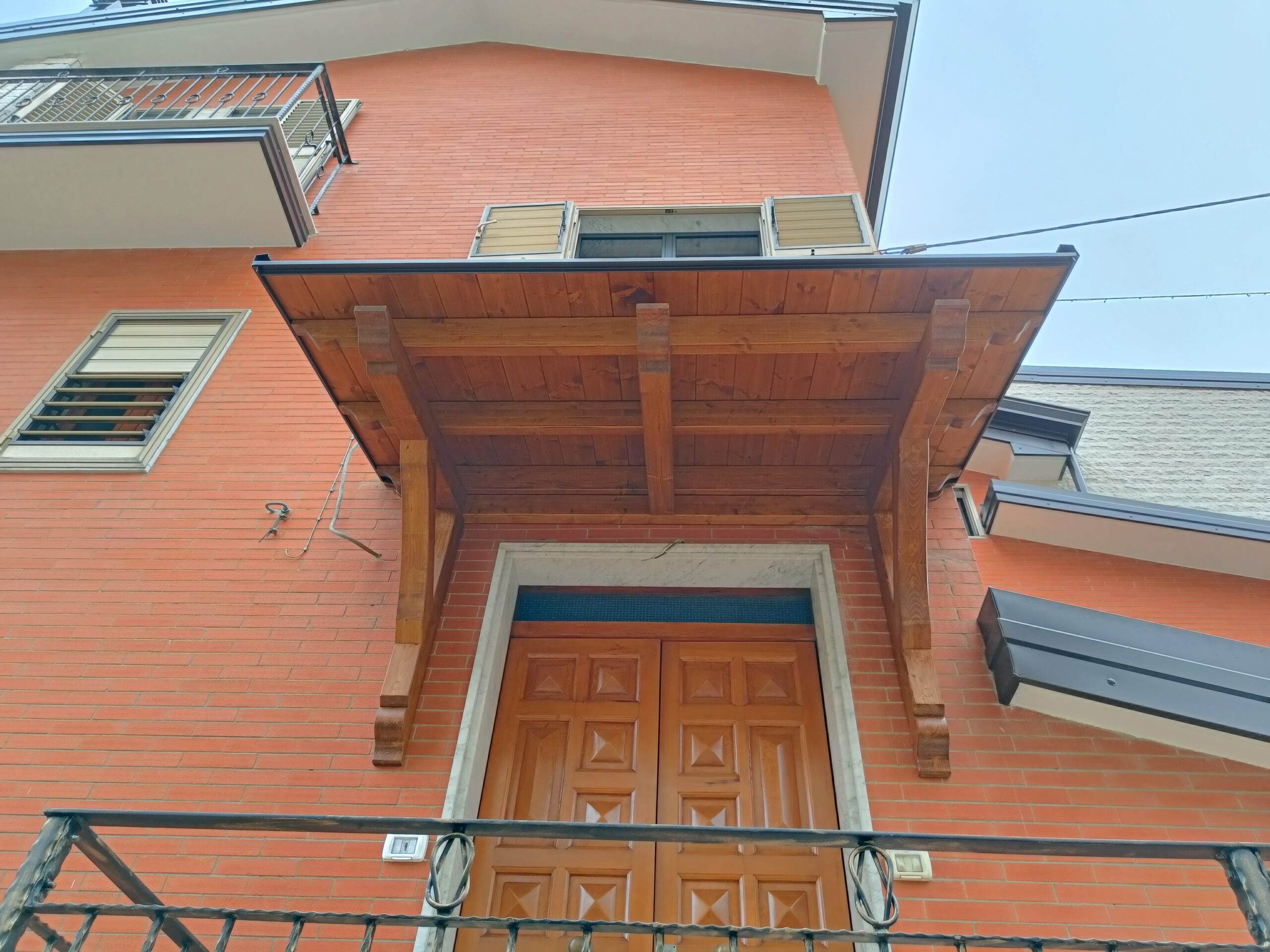 Pensiline Strutture in legno STRUTTURE IN LEGNO FRATELLI MIGLIONICO a San Giovanni Rotondo