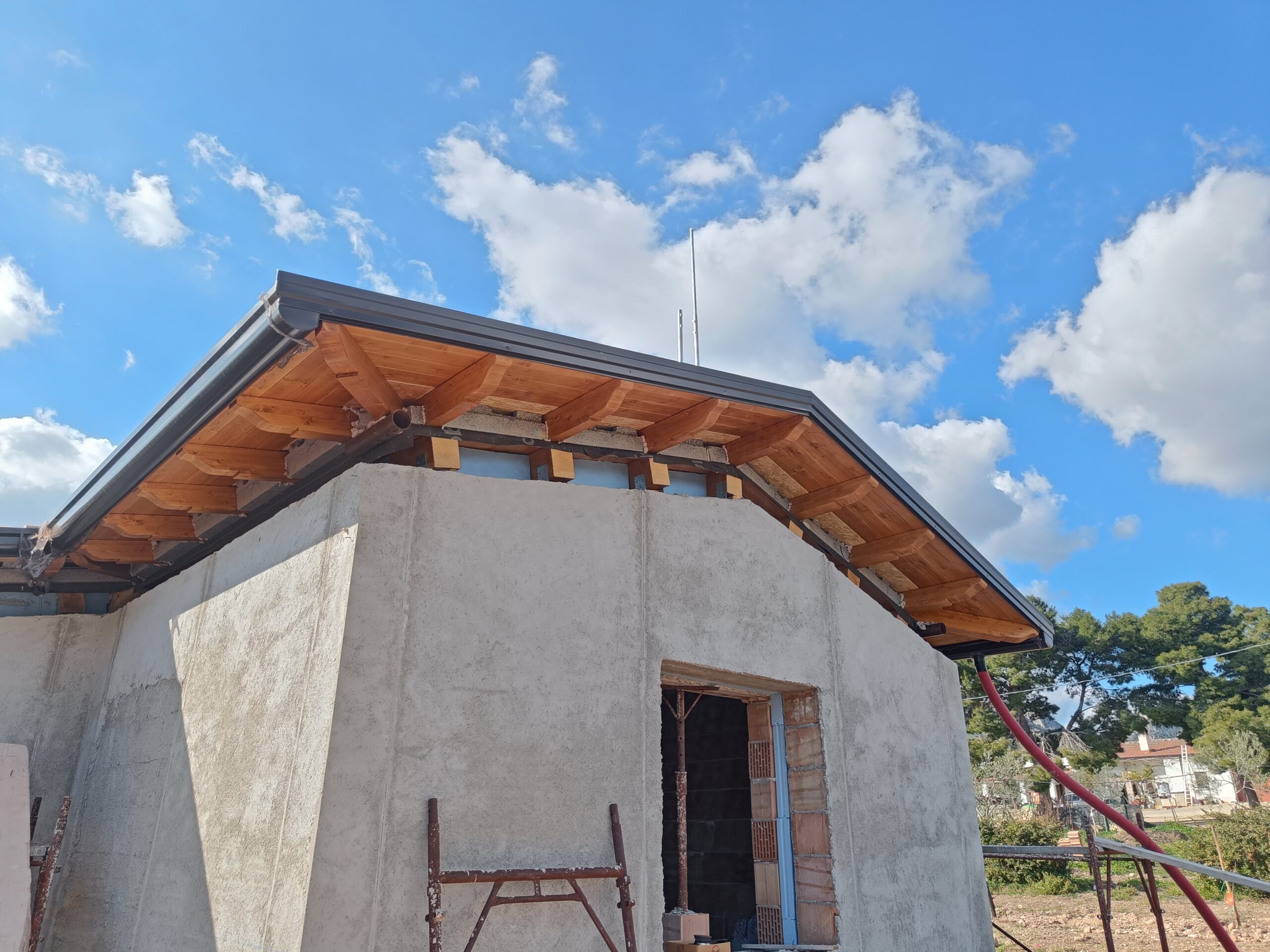 Tetti Strutture in legno STRUTTURE IN LEGNO FRATELLI MIGLIONICO a San Giovanni Rotondo